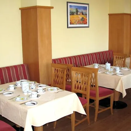 Am Platz 3* Hohenmölsen