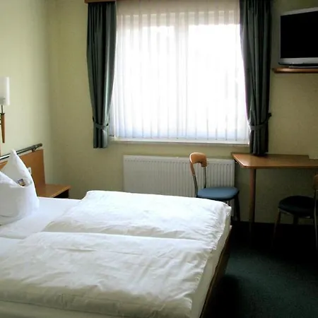 Am Platz Hotel Hohenmoelsen