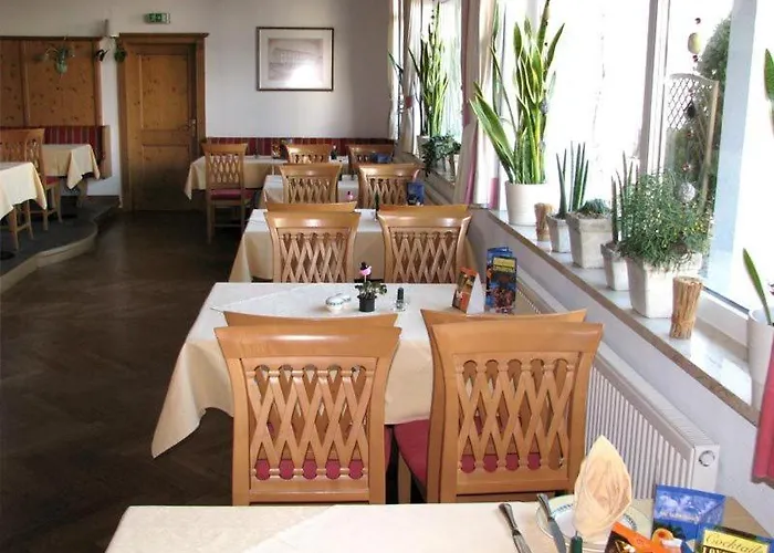 酒店 Am Platz Hohenmölsen